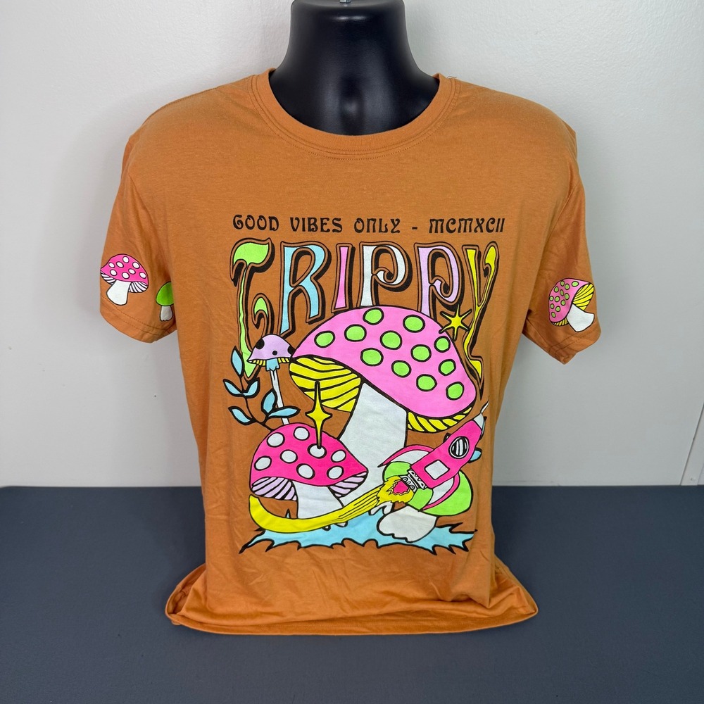 Weekend Warriors T Shirt Mens Large Trippy Mushroom Good Vibes Only Orange Tee